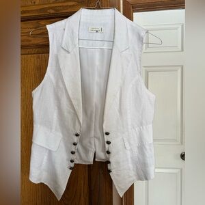 Love Tree White Linen Sleeveless Vest with Button Details Sz S